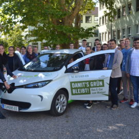 Startschuss zum Projekt Klimaschulen Wagram: SchülerInnen der HAK Tulln erFAHREN E-Mobilität!